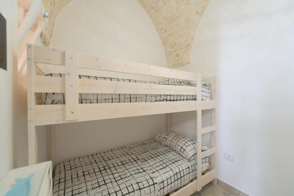 Вилла Le Alcove Del Leopardi Остуни Экстерьер фото