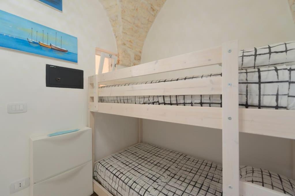 Вилла Le Alcove Del Leopardi Остуни Экстерьер фото
